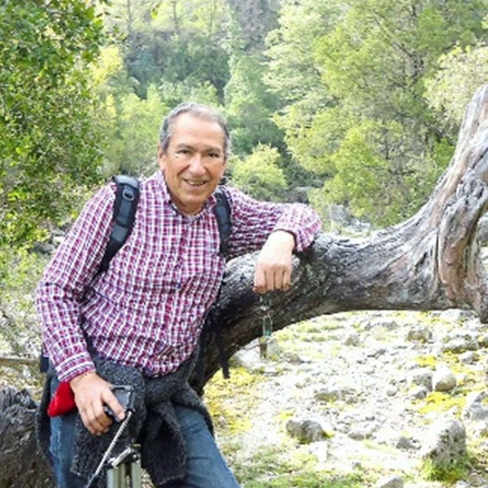 Oscar Fuentes Mardones: Un legado de pasión por la biología y la investigación